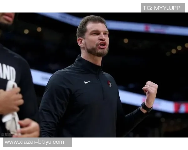 斯普利特的战术理念：快速决策与频繁移动成就独特风格